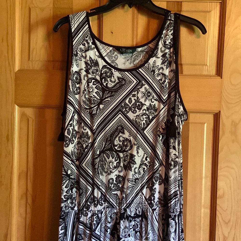 1X black/white handkerchief hem Ralph Lauren dress